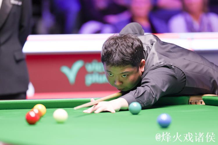 斯诺克武汉公开赛：张安达险胜希尔5-4晋级八强
